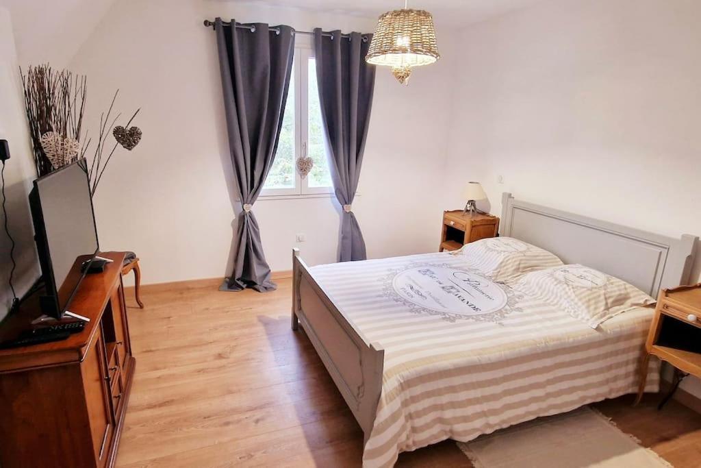 Appartement Charmant Et Spacieux Auxerre Exteriör bild